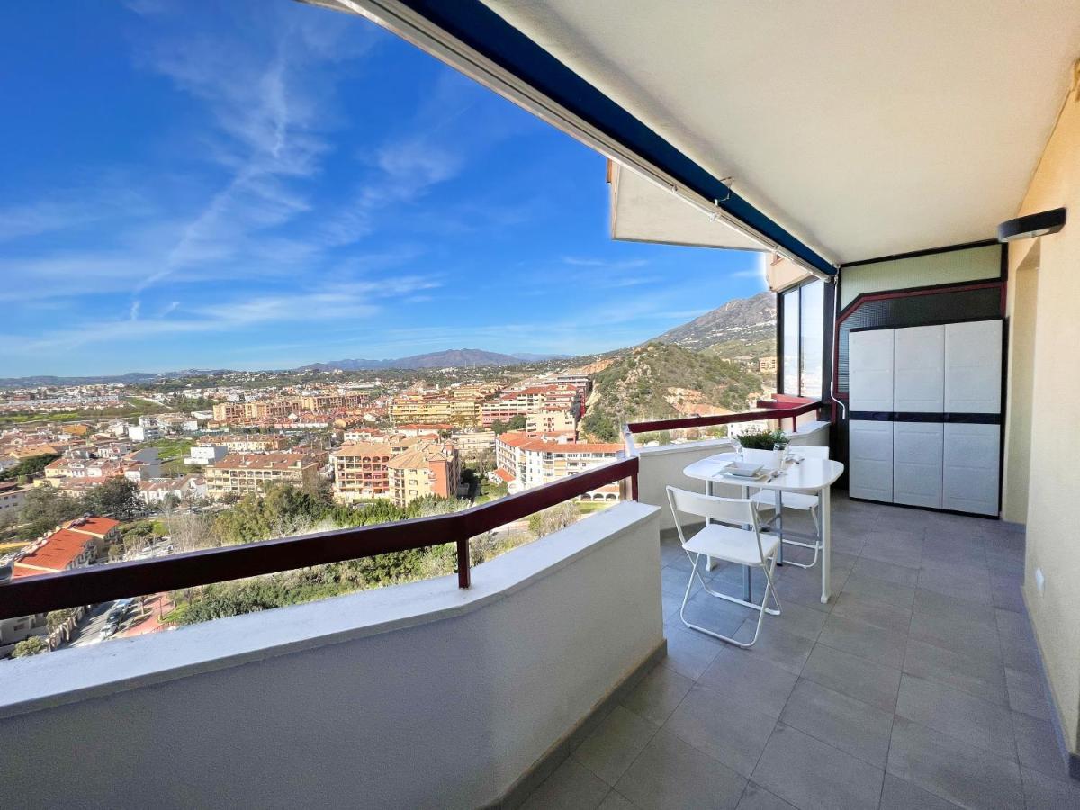 Apartamento A 900 M De La Playa Y Con Vistas Al Mar En Fuengirola Exterior photo
