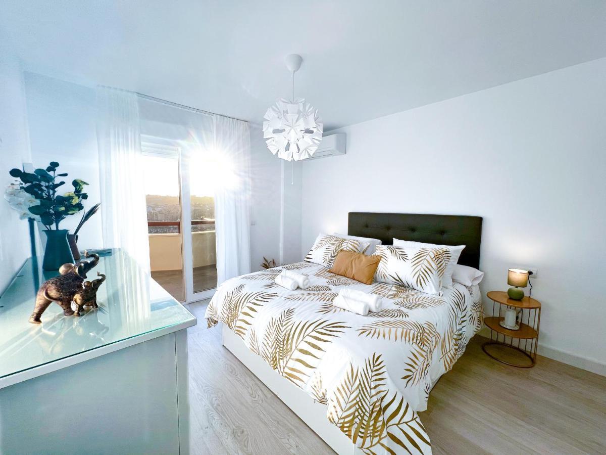 Apartamento A 900 M De La Playa Y Con Vistas Al Mar En Fuengirola Exterior photo