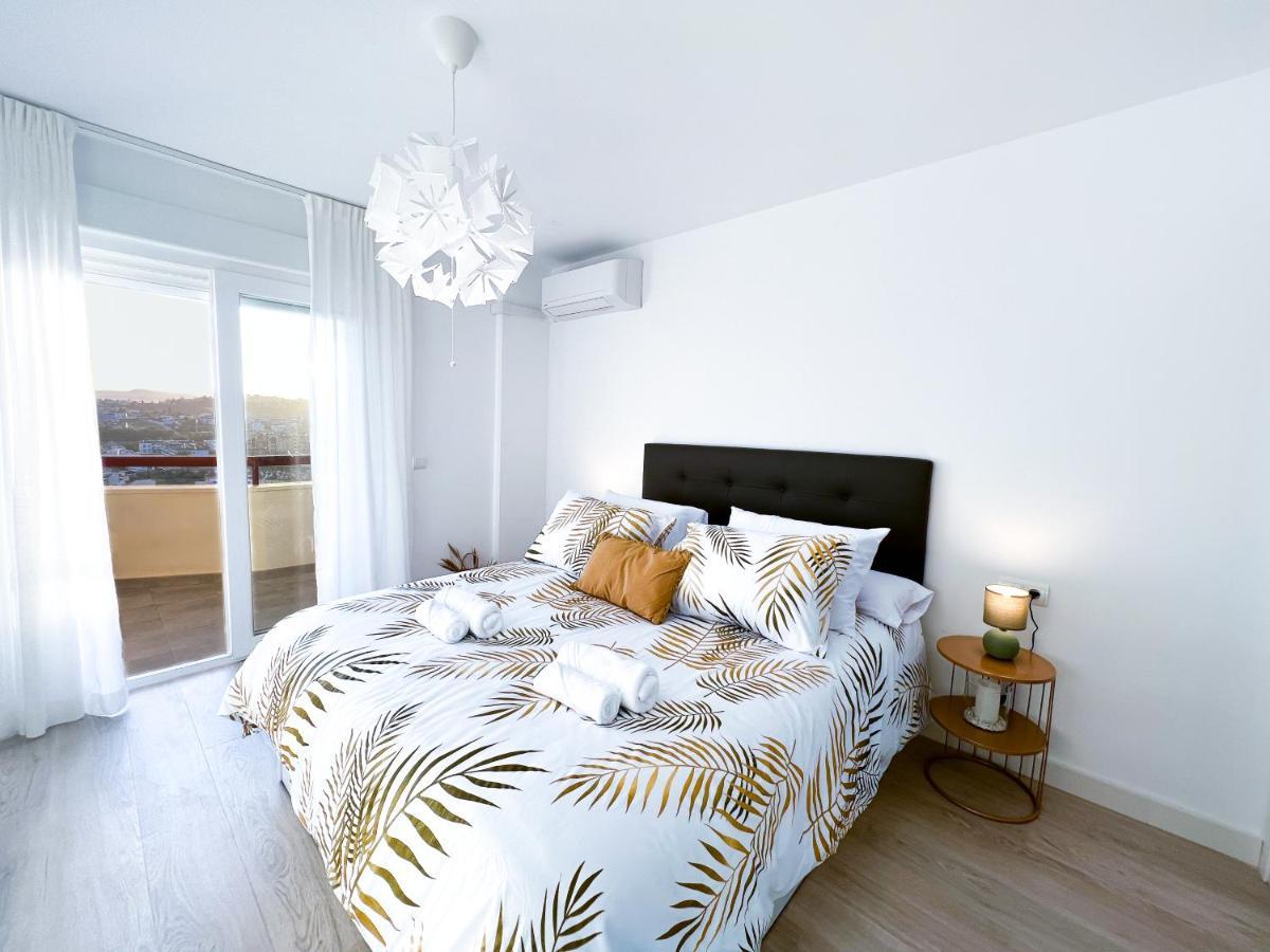Apartamento A 900 M De La Playa Y Con Vistas Al Mar En Fuengirola Exterior photo